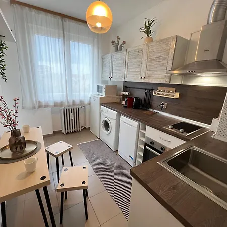 Bogota W Office Space And Wifi Near Metro صوفيا